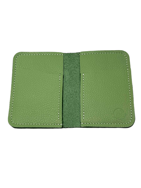 IGUACA - Simple Vertical Wallet - Baby Green