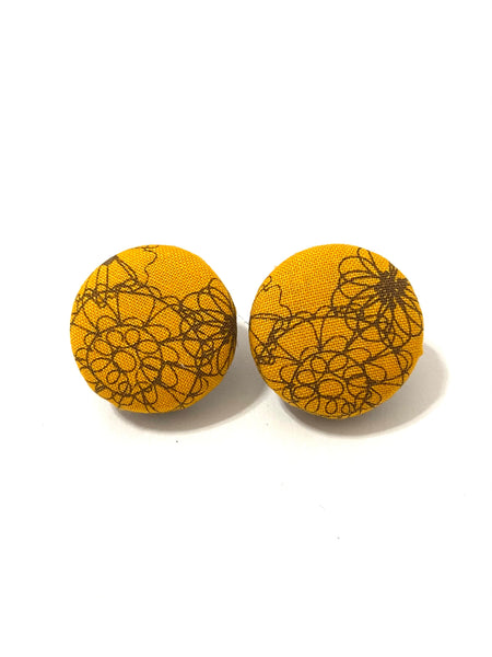 BOTÓN DE AZÚCAR - Medium Studs - Mustard Flowers