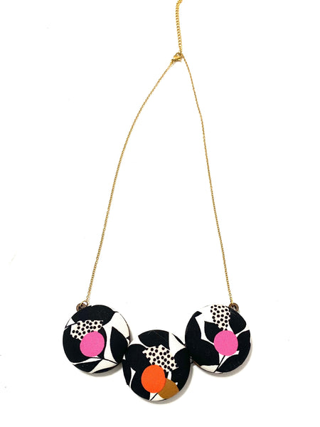 BOTÓN DE AZÚCAR - Bombón Necklace- Black Leaves