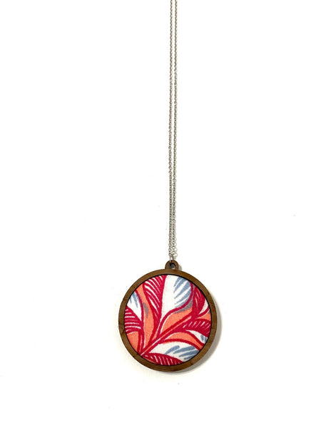 BOTÓN DE AZÚCAR - Pendant Necklace- Single- Leaf Strokes