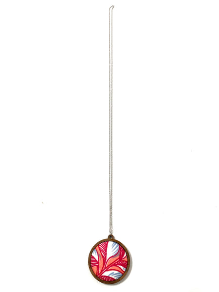 BOTÓN DE AZÚCAR - Pendant Necklace- Single- Leaf Strokes