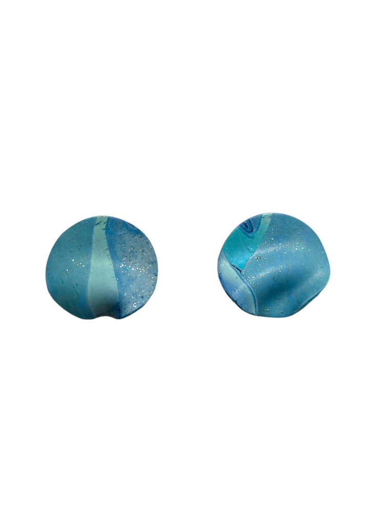 CONTRASTE- Pliego Small Shimmering Blues Earrings