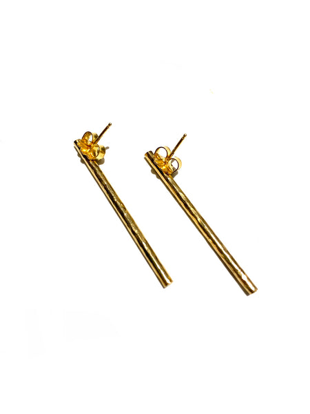 MONIQUE MICHELE - Hammered Bar Studs Earrings