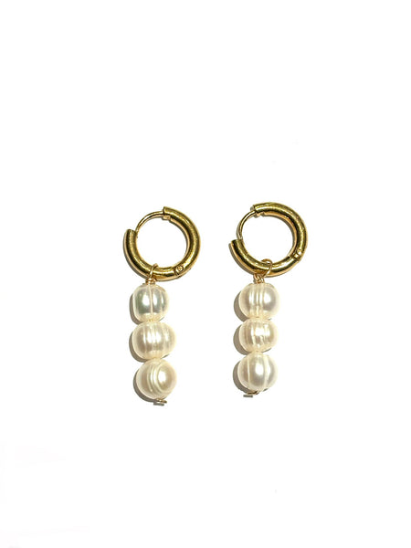 AMANÁ PENINA- Hoops Pearl Earrings