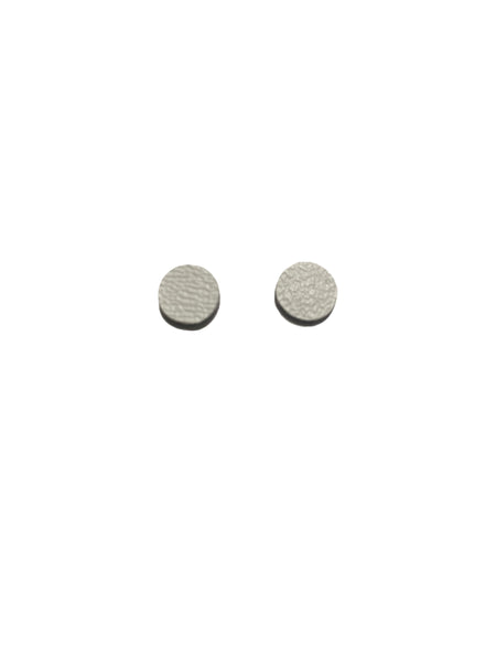 INÉDITO - Mini Studs- White Circles