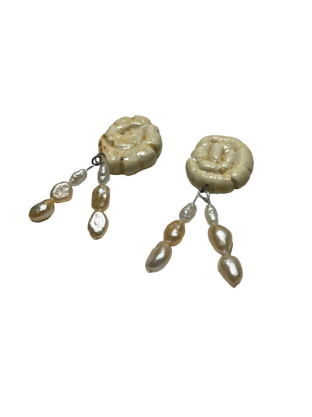 LAS MALCRIÁS- Hearts Ceramics- Seashell with Pearls Earrings