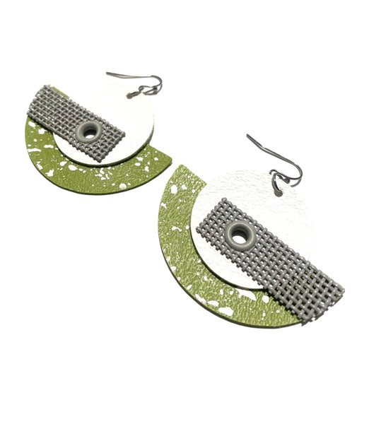 INÉDITO- Big Earrings- SemiCircle - Lime Green / White