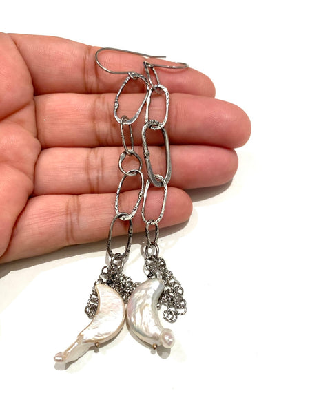 CUENTO LARGO CORTO- Lunera Chain Earrings