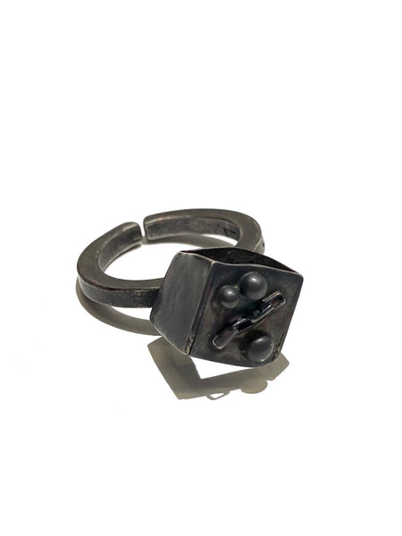 UNEVEN JEWELRY - Irregular Open Cube Ring