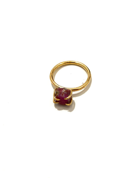 MONIQUE MICHELE- Ruby Prong Rings