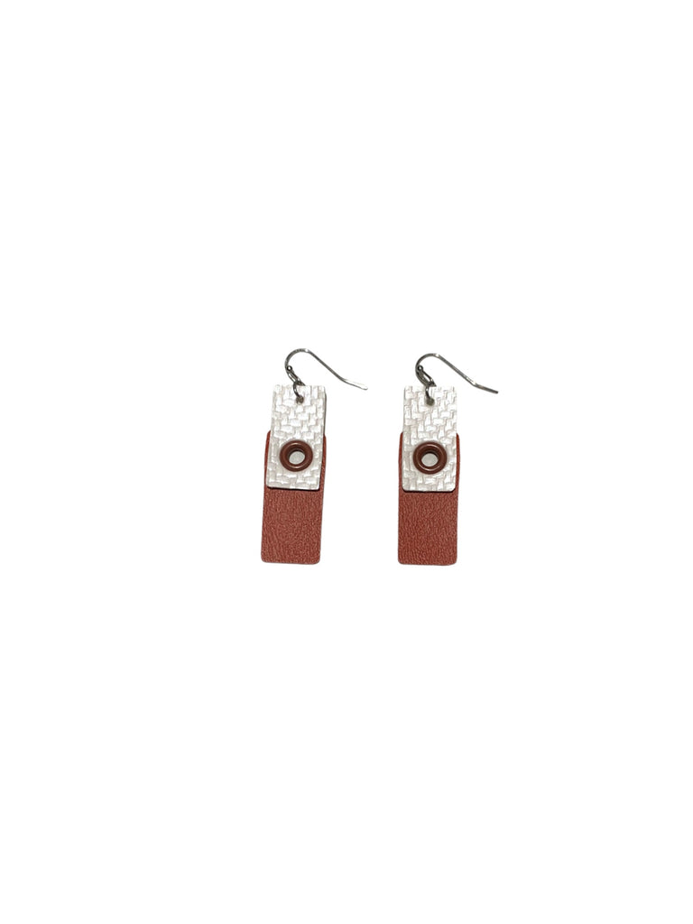 INÉDITO- Small Earrings- Totem (White/Terracotta)