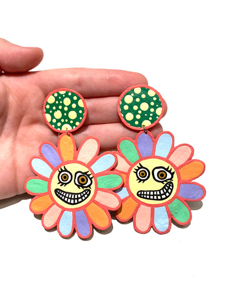 AMARTE DURAN- Face Flower Earrings