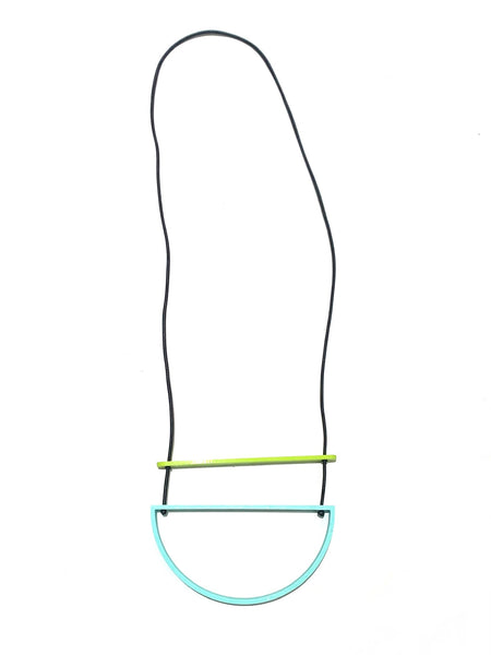 MENEO- Line Semi Circle Necklace