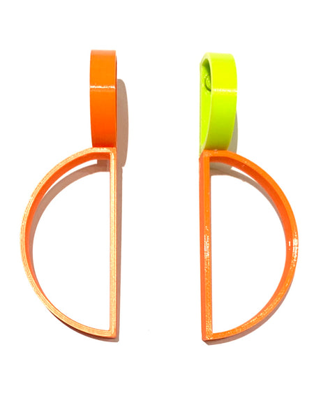 MENEO- Dos Semi Circle Earrings