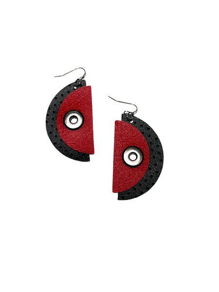 INÉDITO- Big Earrings- Semi Circles Black and Red