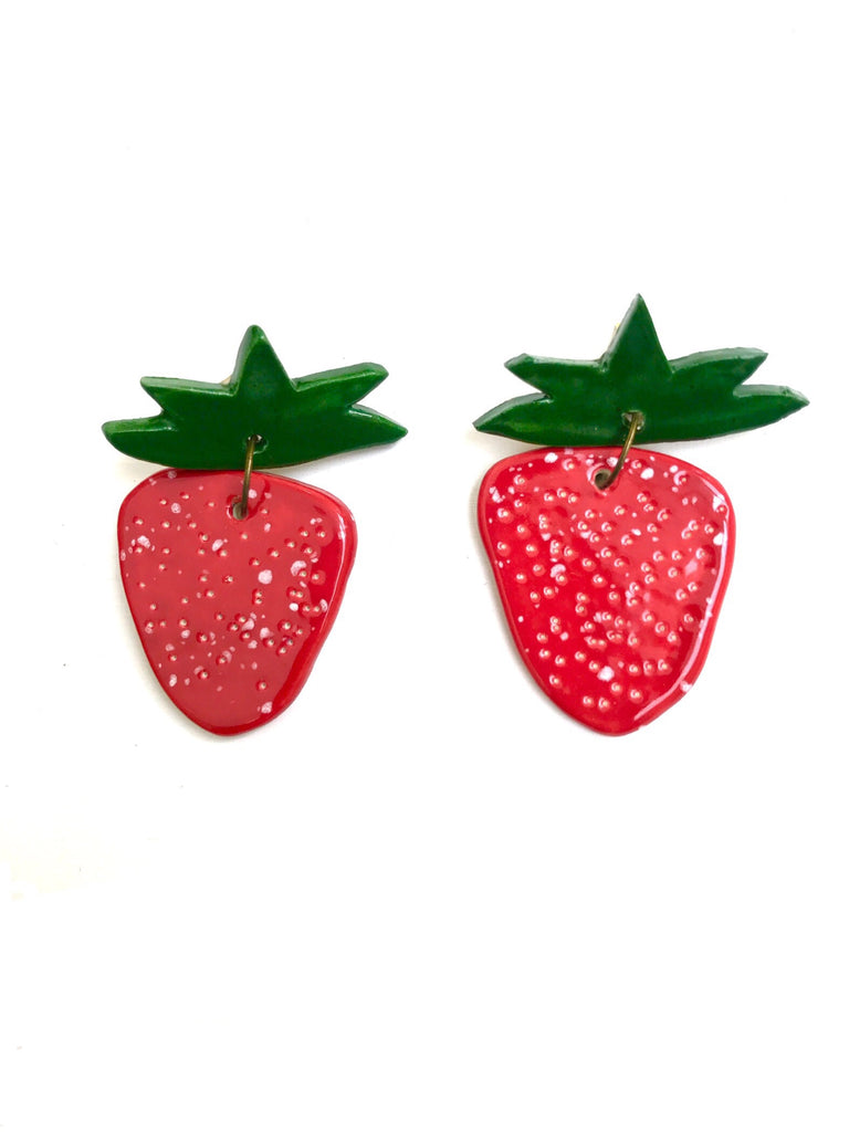 LAS MALCRIAS- Heart Ceramic-Strawberry